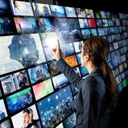 Индустрия развлечений и ее влияние на потребительское поведение и личные финансы